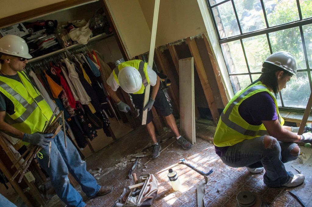 Tips for Homeowners: Preparing for Post-Disaster Repairs and Reconstruction